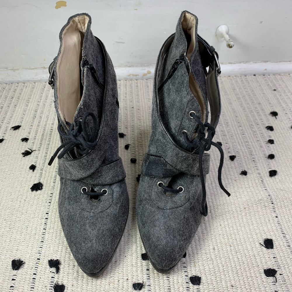 REBECCA TAYLOR Lace Up Heeled Grey Ankle Booties 9 - Picture 3 of 10